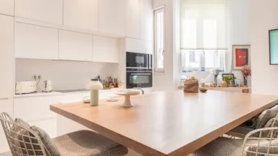 Apartment on Calle de Sagasta, No. > photo 17