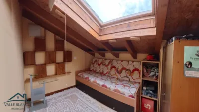 House in Barrio photo 18