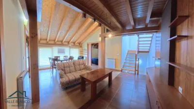 House in Barrio photo 8