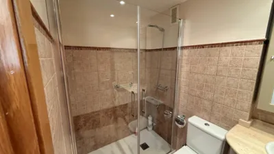Apartment in 03710 photo 16
