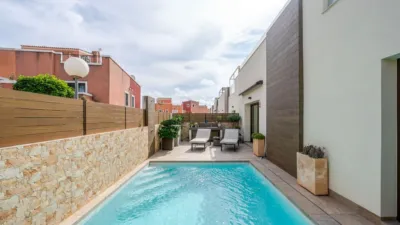 Single-family home on Calle La Herrada, No. photo 3