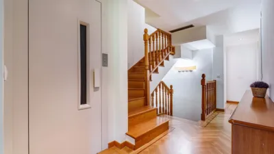 Townhouse on Calle de la Bahía de Santander, nº > photo 47