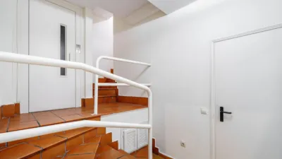Townhouse on Calle de la Bahía de Santander, nº > photo 33