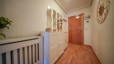 Piso en calle de Nazaret, nº > photo 17