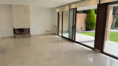 Detached house on Isla Formentera Street, No. photo 3