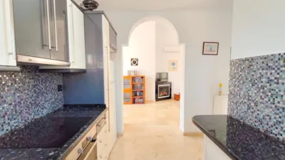 Chalet in Villamartín photo 9