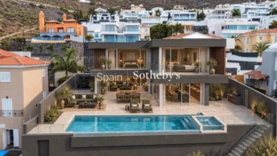 House in Costa Adeje photo 2