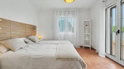 House in La Plana photo 15