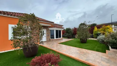 Chalet in Piedra Hincada photo 3