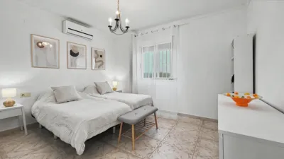 House in La Plana photo 20