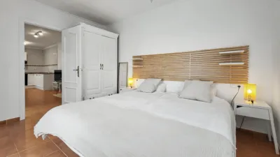 House in La Plana photo 14
