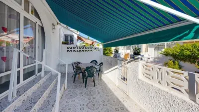 Casa – Torrevieja, Urbanización San Luis, Urbanización El Chaparral - Más