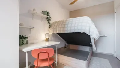 Habitación en alquiler en El Carmel, El Carmel (Distrito Horta-Guinardó. Barcelona Capital) de 595 €<span>/mes</span>