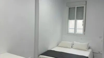Piso en alquiler en Arapiles - Imagen 2