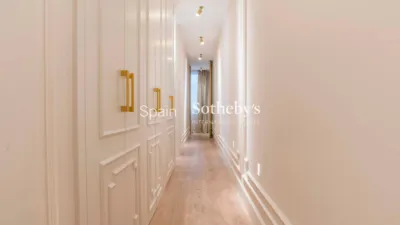 Apartment on Calle de Argensola photo 26