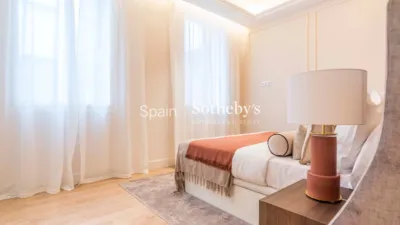 Apartment on Calle de Argensola photo 27