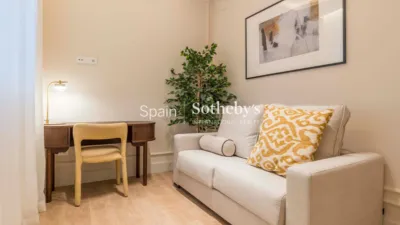Apartment on Calle de Argensola photo 32
