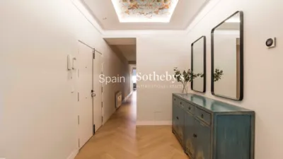 Apartment on Calle de Narváez photo 19