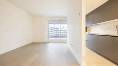 Piso en alquiler en Calle >C. Ángel Beato, Número > - Imagen 2