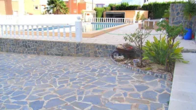 Chalet in Urbanizations photo 7
