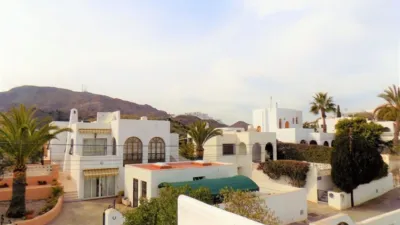 Chalet on Eduardo Fajardo Street, 1 photo 20