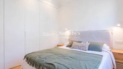 Apartment on Calle de Alcántara photo 27