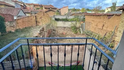 Casa adosada en venta en Cuadros, Cuadros de 300.000 €