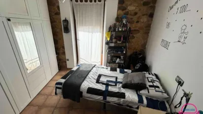 Casa adosada en venta en Cuadros, Cuadros de 300.000 €