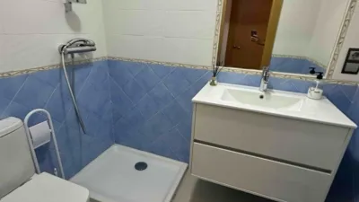Casa adosada en venta en Cuadros, Cuadros de 300.000 €
