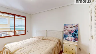 Flat on Calle de Zaragoza photo 19