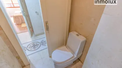 Flat on Calle de Zaragoza photo 22