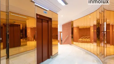 Flat on Calle de Zaragoza photo 24
