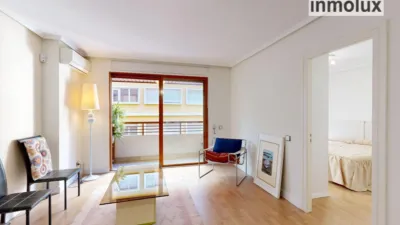 Flat on Calle de Zaragoza photo 13