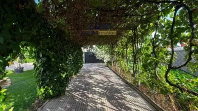 Chalet en venta en Viana de Cega, Viana de Cega de 395.000 €