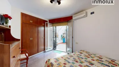 Apartment on Calle del Pintor Murillo photo 9