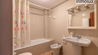 Apartment on Calle del Pintor Murillo photo 13