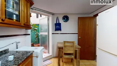 Apartment on Calle del Pintor Murillo photo 14
