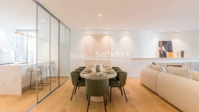 Apartment on Calle de José Ortega y Gasset photo 14