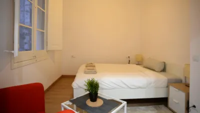 Piso en alquiler en El Raval - Imagen 5