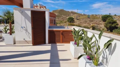 Chalet en venta en Calle Ciudad de Barcelona, Número 1 - Widok 5