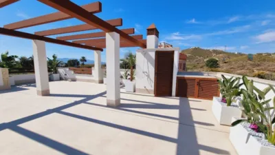 Chalet en venta en Calle Ciudad de Barcelona, Número 1 - Więcej