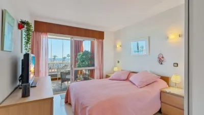 Apartment on Paseo Marítimo Rey de España, 1 photo 13