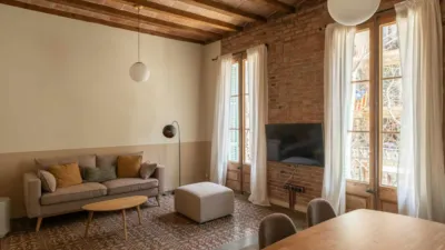 Piso en alquiler en La Vila de Gràcia - Imagen 3
