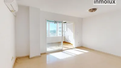 Apartment at Calle Deportista Miram Blasco, No. 18-B photo 5