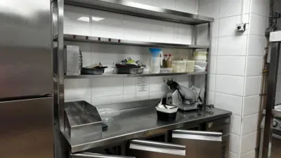 Local comercial en venta en Calle >C. de los Montesinos, Número > - Vista 6