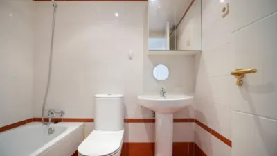 Piso en alquiler en Calle >C. Castillo Candanchú, Número > - Imagen 18