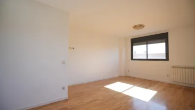 Piso en alquiler en Calle >C. Castillo Candanchú, Número > - Imagen 4