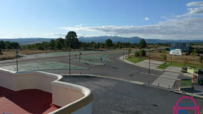 Chalet en venta en Urbanización Estrella de Izar, Abadengo de Torío (Garrafe de Torío) de 179.900 €