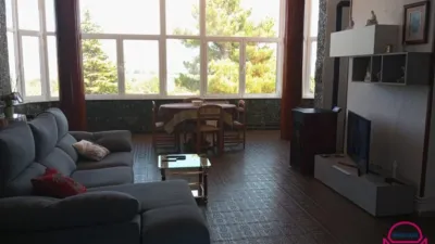 Chalet en venta en Urbanización Estrella de Izar, Abadengo de Torío (Garrafe de Torío) de 179.900 €