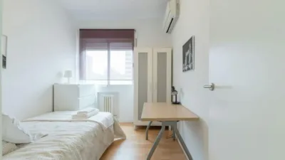 Piso en alquiler en Cuatro Caminos - Imagen 7